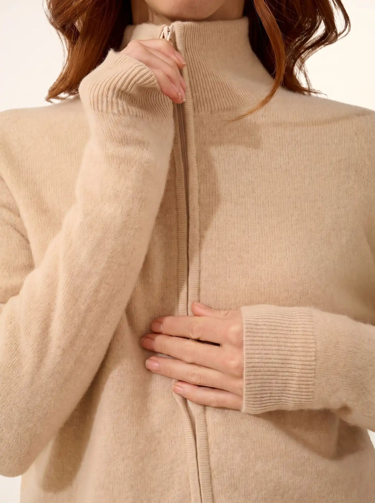 AYR Gilet Zippé Col Montant Sable