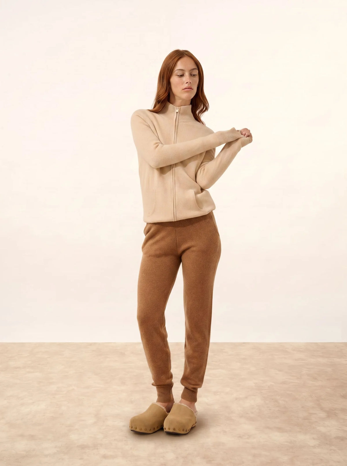 AYR Gilet Zippé Col Montant Sable