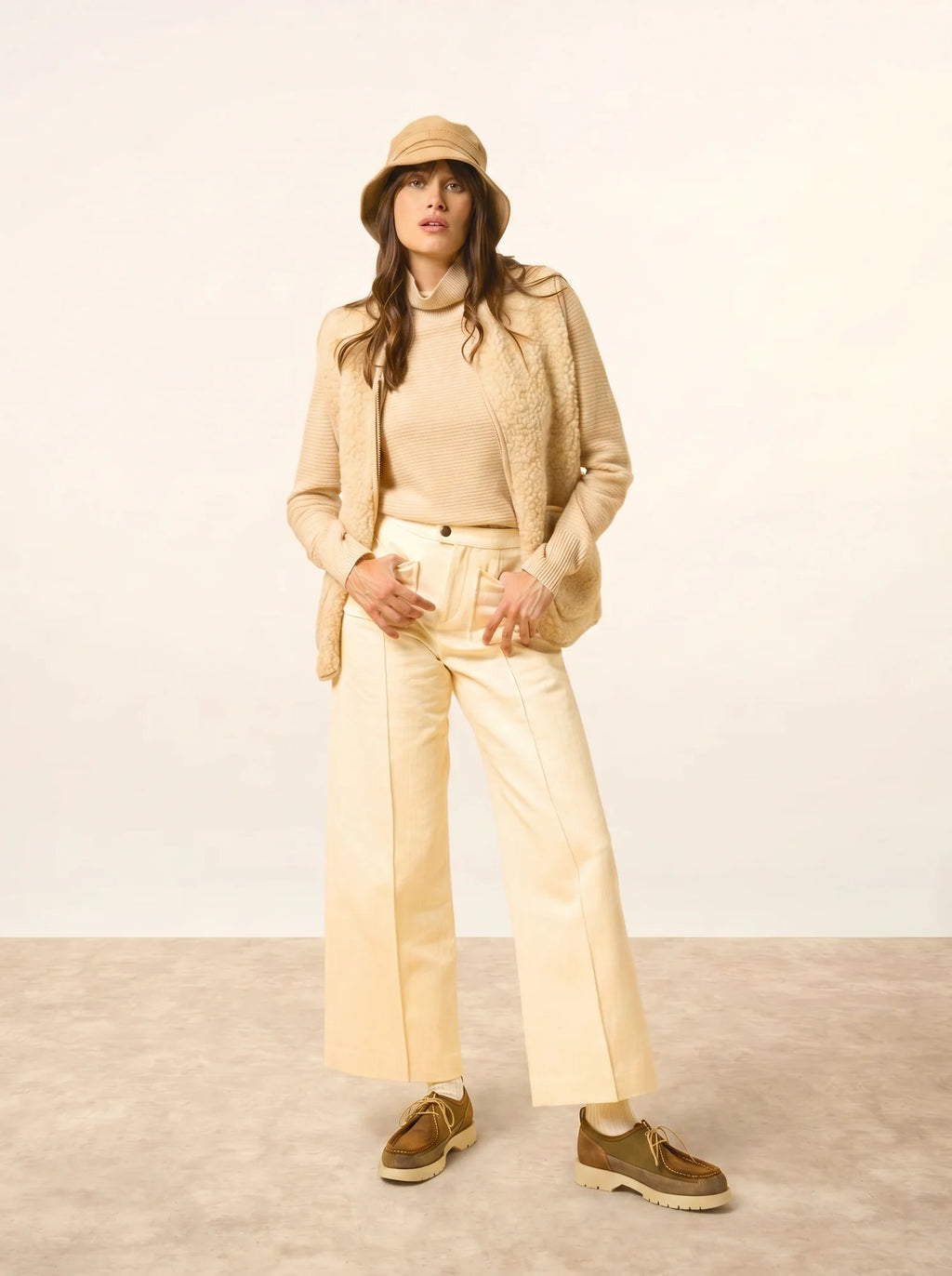 UDNY Sweater Turtleneck Sand