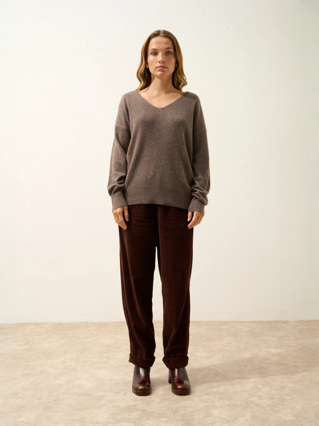 BIRSE Pullover V-Ausschnitt Taupe meliert