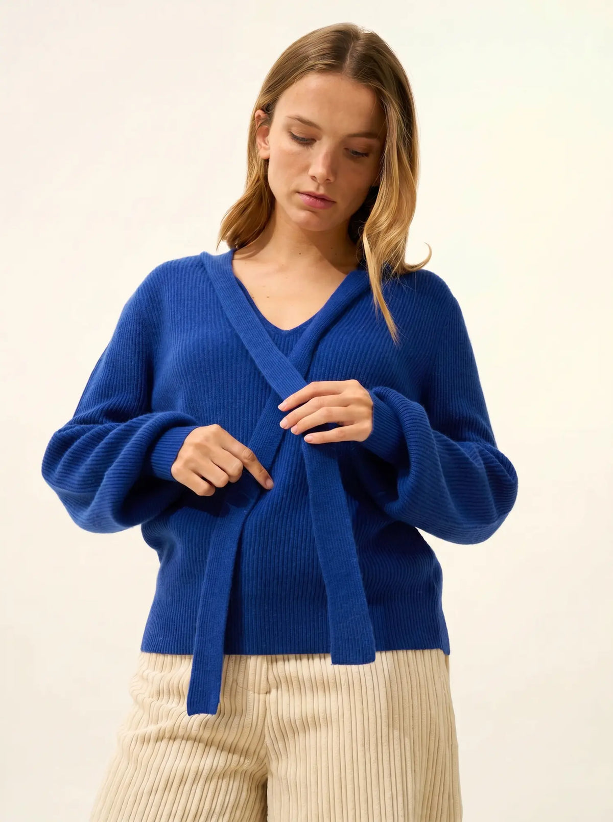 NOTY Pull Col Lavallière Outremer