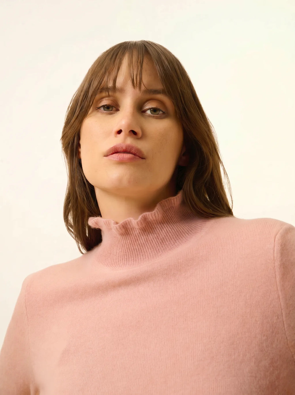 TRILA Pull Col Montant Volanté Bois de Rose