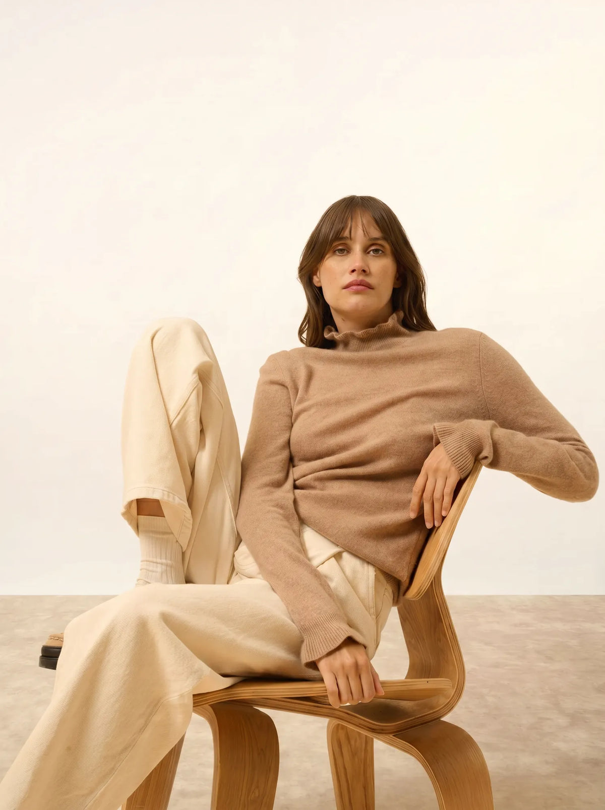TRILA Sweater Mock Neck Ruffled Heather Camel