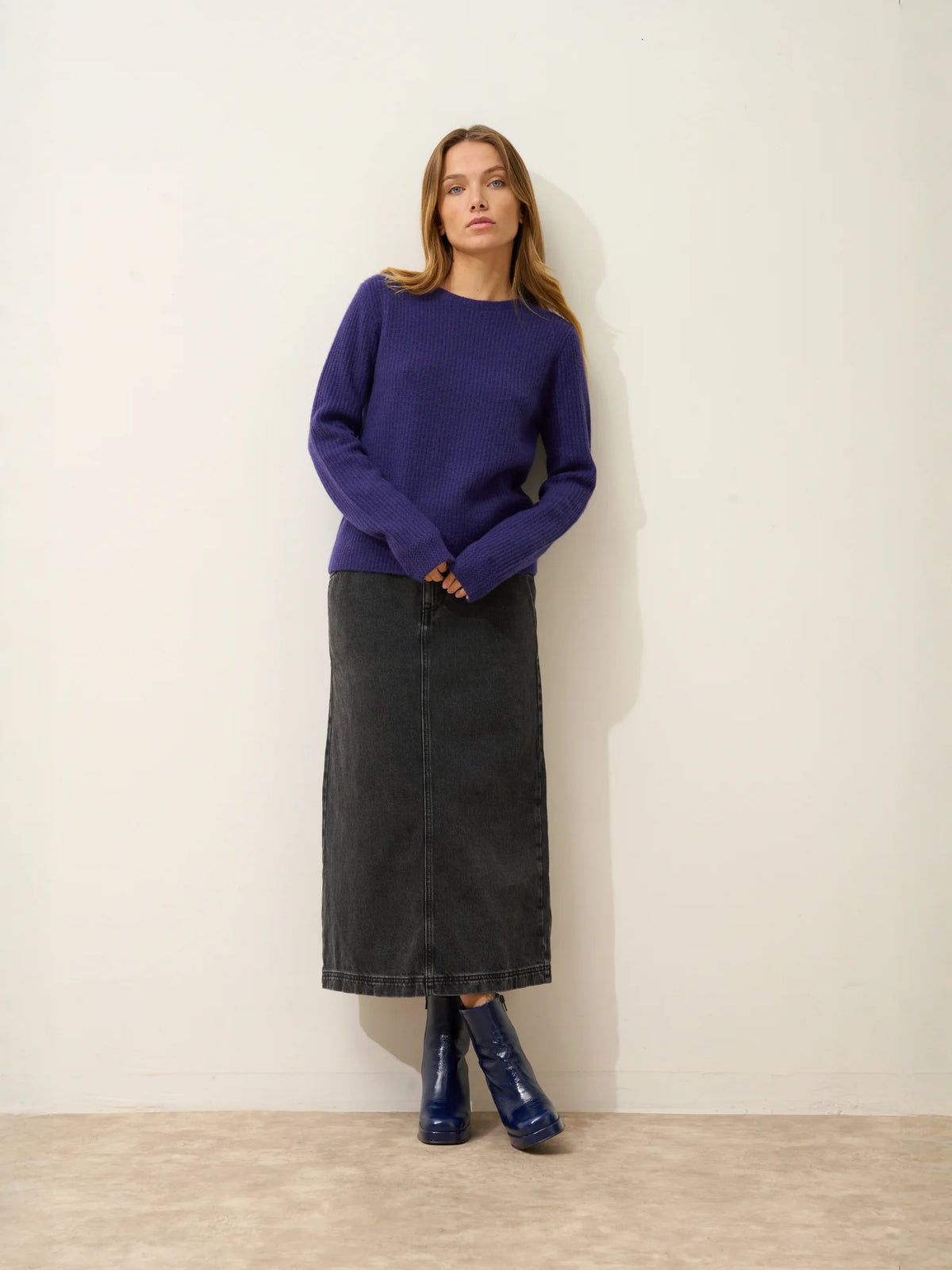 SIGRUN Sweater Crew Neck 4 Ply Deep Purple