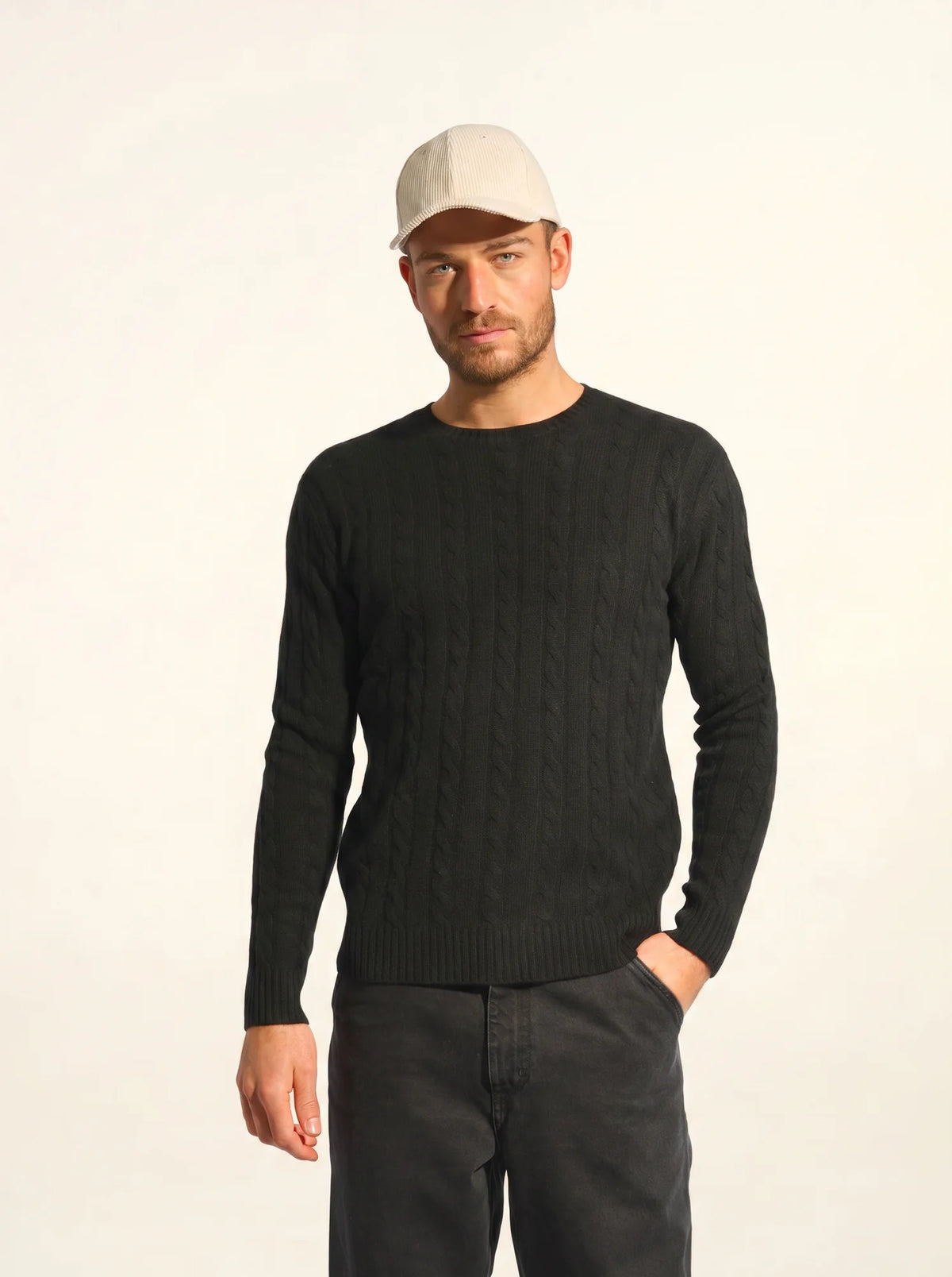 DARRI Pull Col Rond 4 Fils Noir