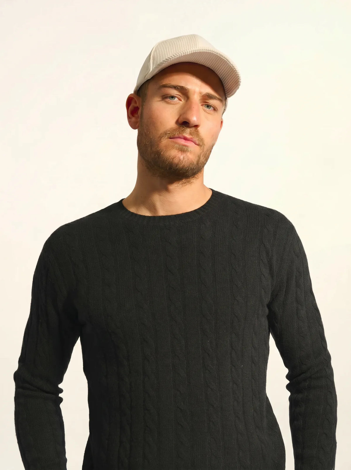 DARRI Pull Col Rond 4 Fils Noir