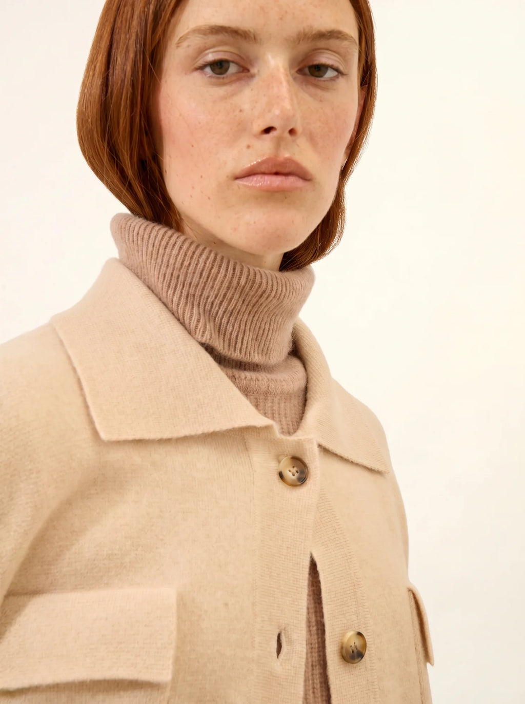 HEKLA Veste Boutonnée Col Chemise Sable