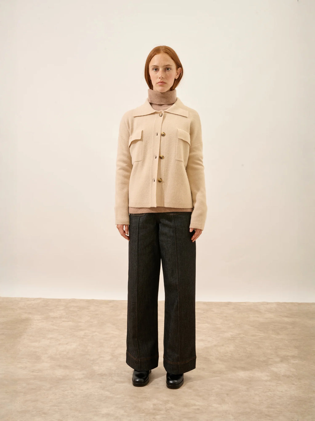 HEKLA Veste Boutonnée Col Chemise Sable