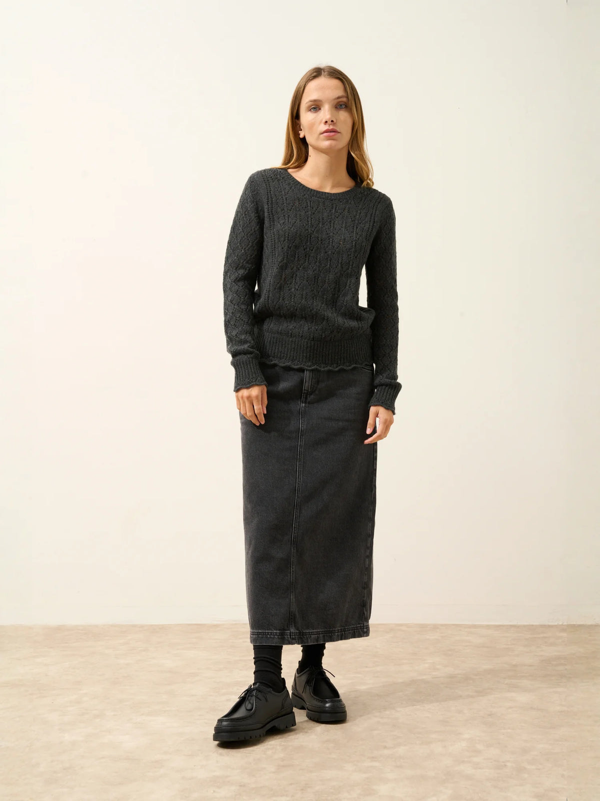 NADIA Sweater Crew Neck 8 Ply Heather Carbon