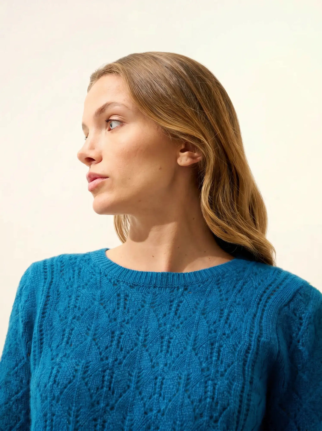 NADIA Pullover Rundhalsausschnitt 8-fädig Pfauenblau
