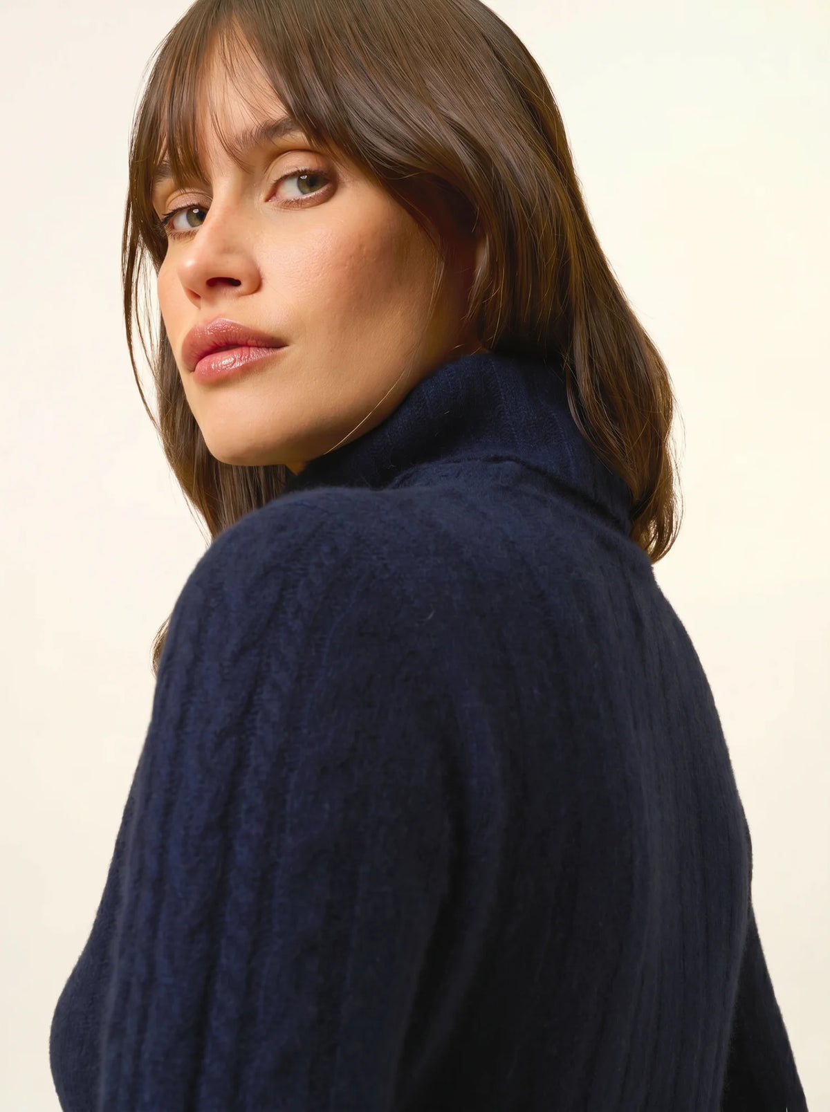 DOLKAR Robe Col Roulé 4 Fils Bleu Marine