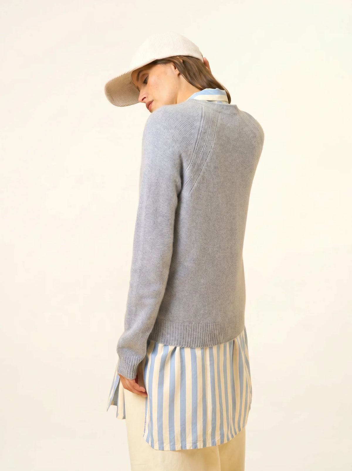 AREQUIPA Sweater Crew Neck 4 Ply Ivory Blue
