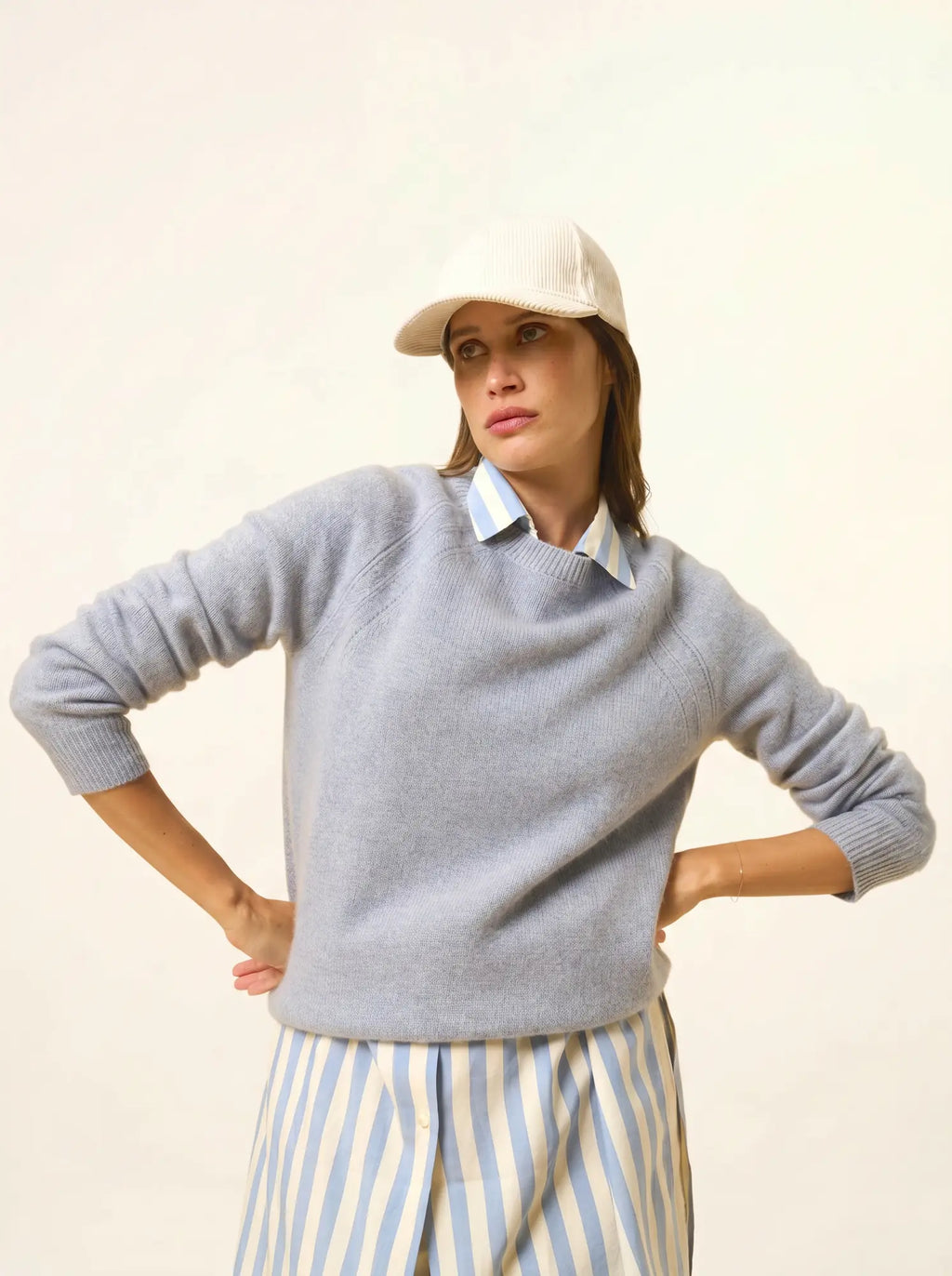 AREQUIPA Sweater Crew Neck 4 Ply Ivory Blue