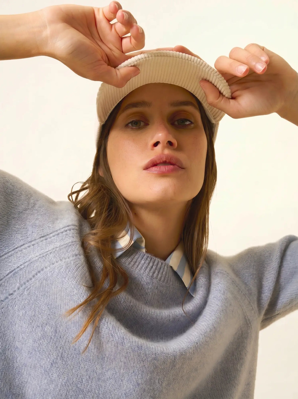 AREQUIPA Sweater Crew Neck 4 Ply Ivory Blue