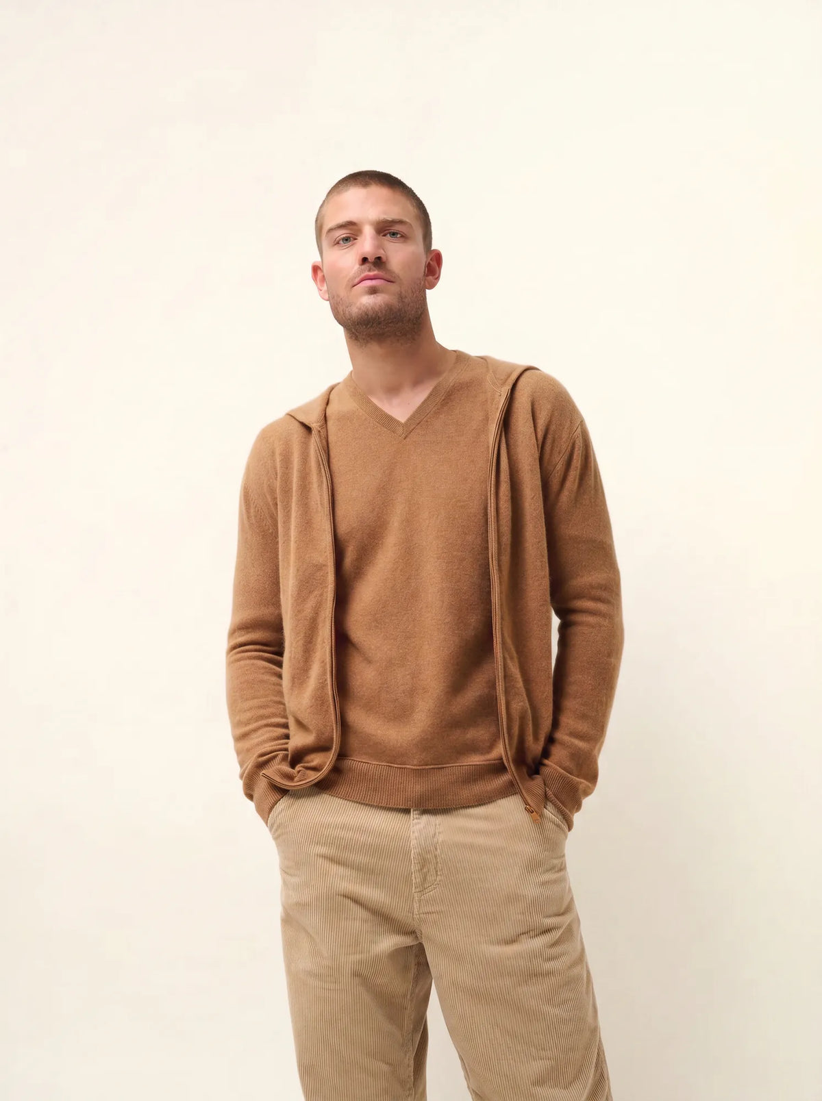 ELLIOT Gilet Zippé Capuche Noisette