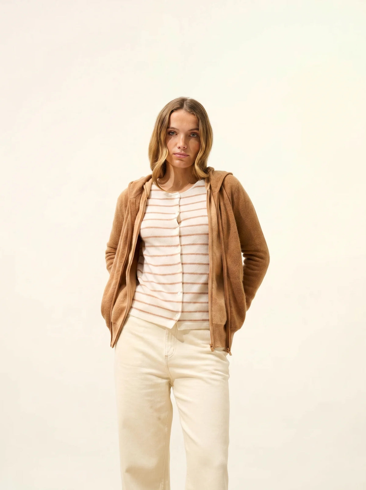 DEBBIE Gilet Zippé Capuche Noisette