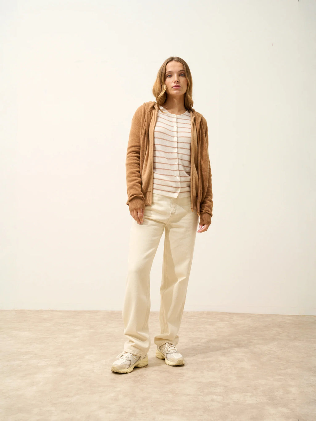 DEBBIE Gilet Zippé Capuche Noisette