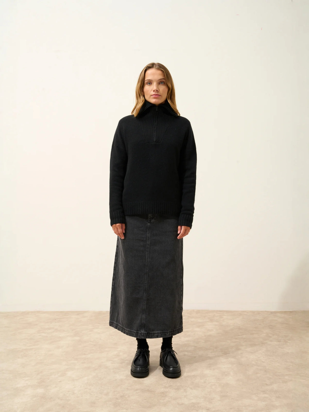 AKAR Pull Camionneur 6 Fils Noir