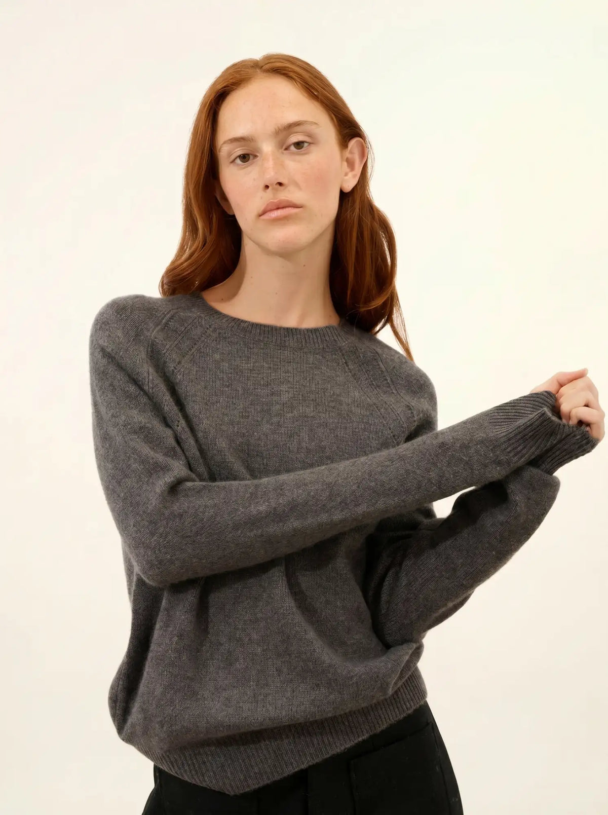 AREQUIPA Sweater Crew Neck 4 Ply Heather Charcoal
