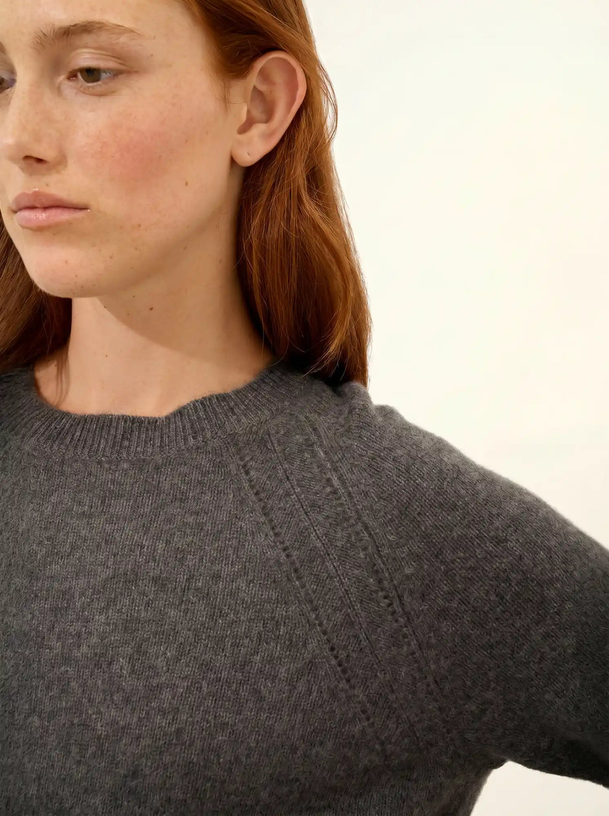 AREQUIPA Sweater Crew Neck 4 Ply Heather Charcoal