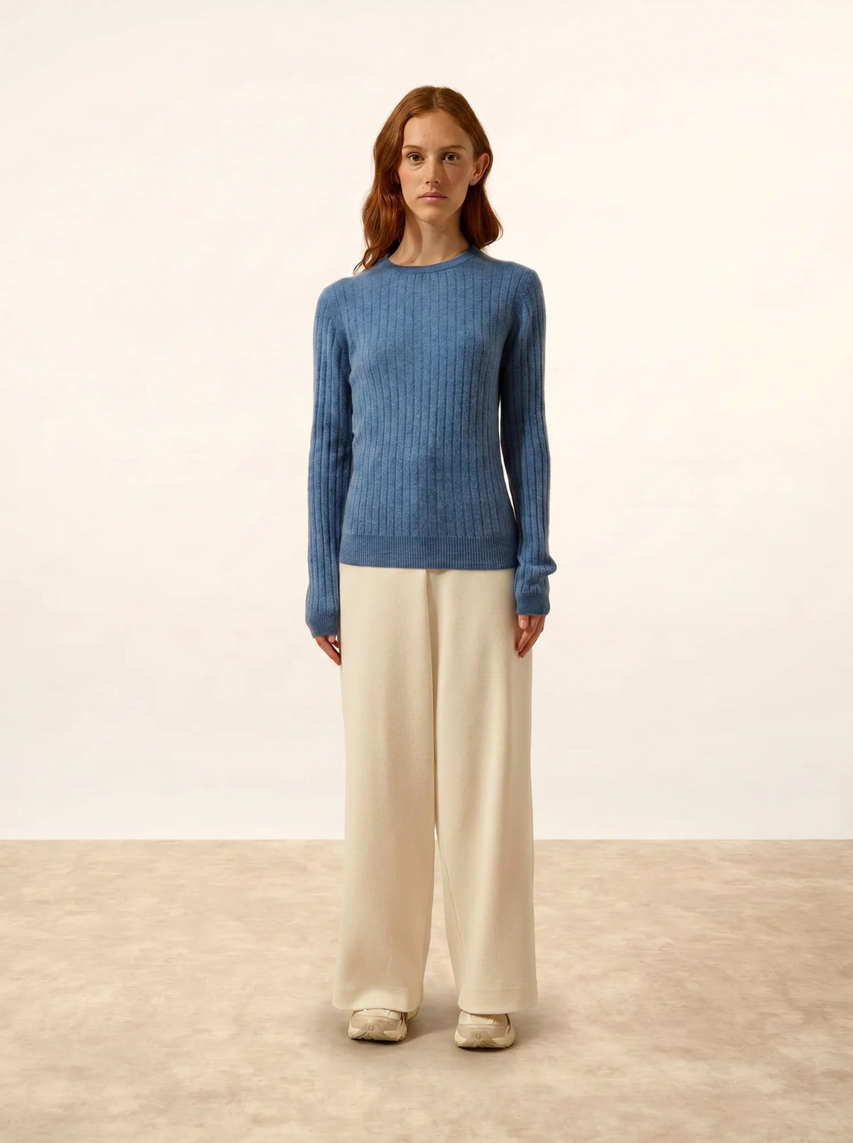 AVANA Pull Col Rond Bleu Denim