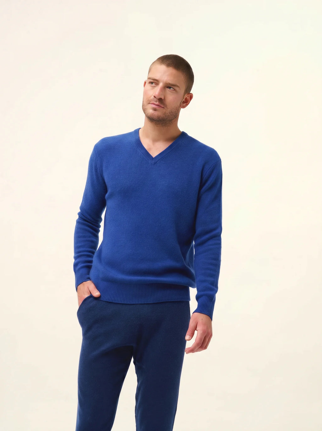 NATHAN Sweater V-Neck 4 Ply Ultramarine