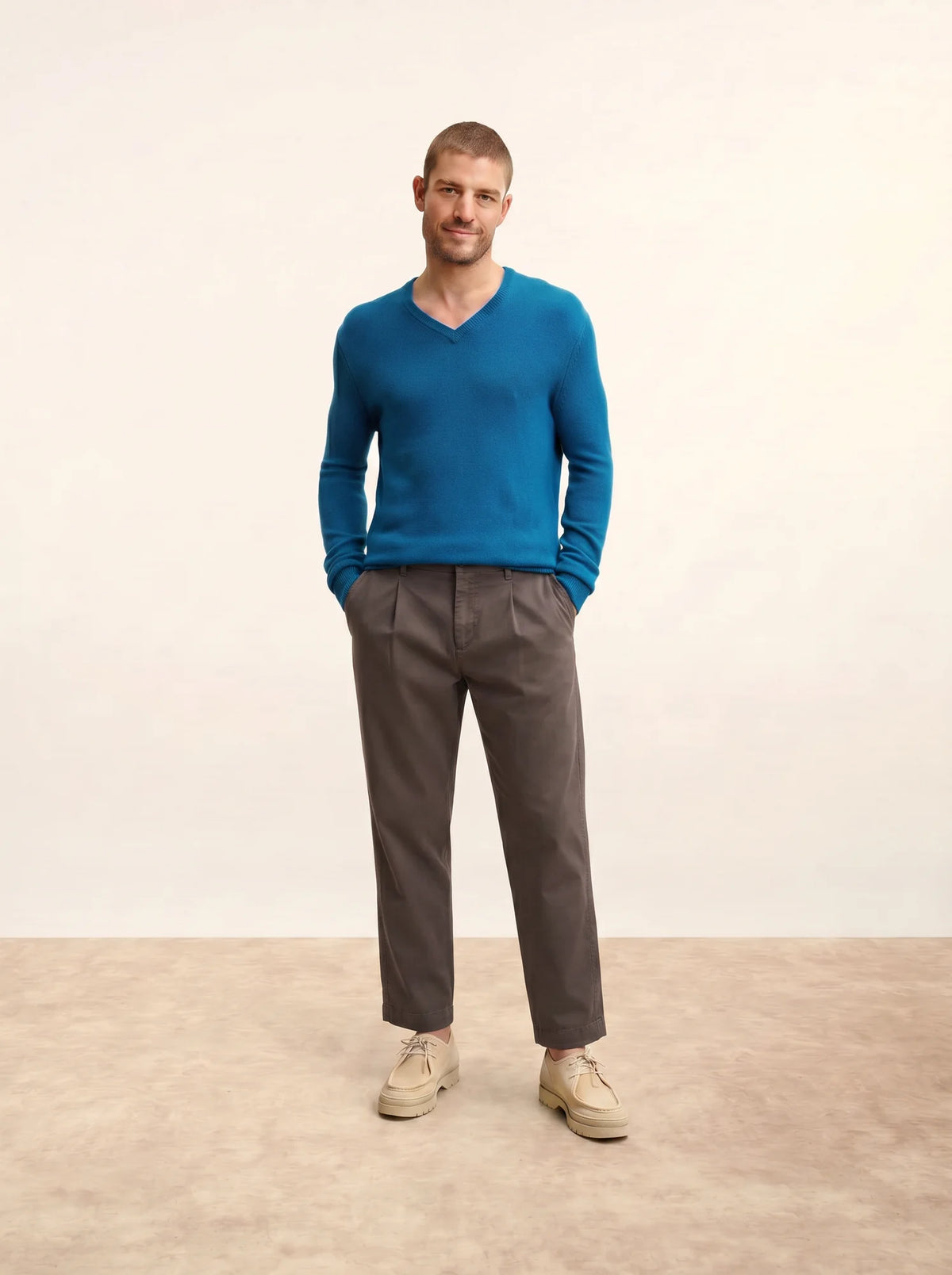 NATHAN Pullover V-Ausschnitt 4-fädig Pfauenblau