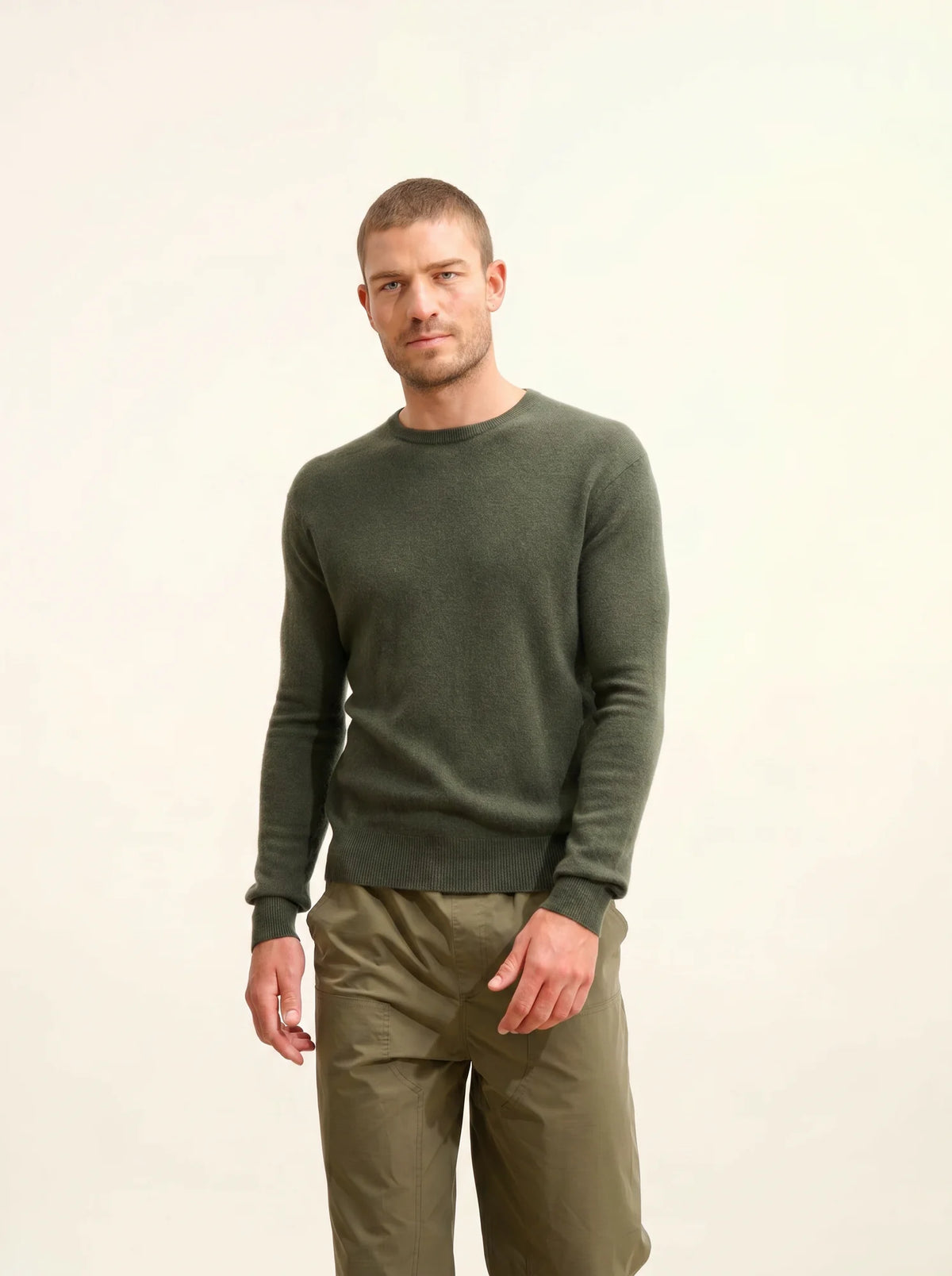 HOWARD Pull Col Rond Kaki