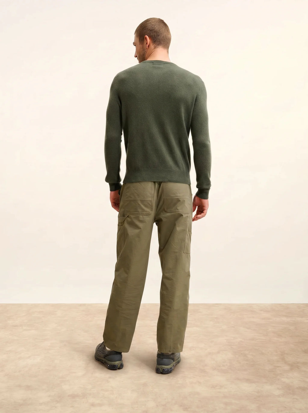 HOWARD Pull Col Rond Kaki