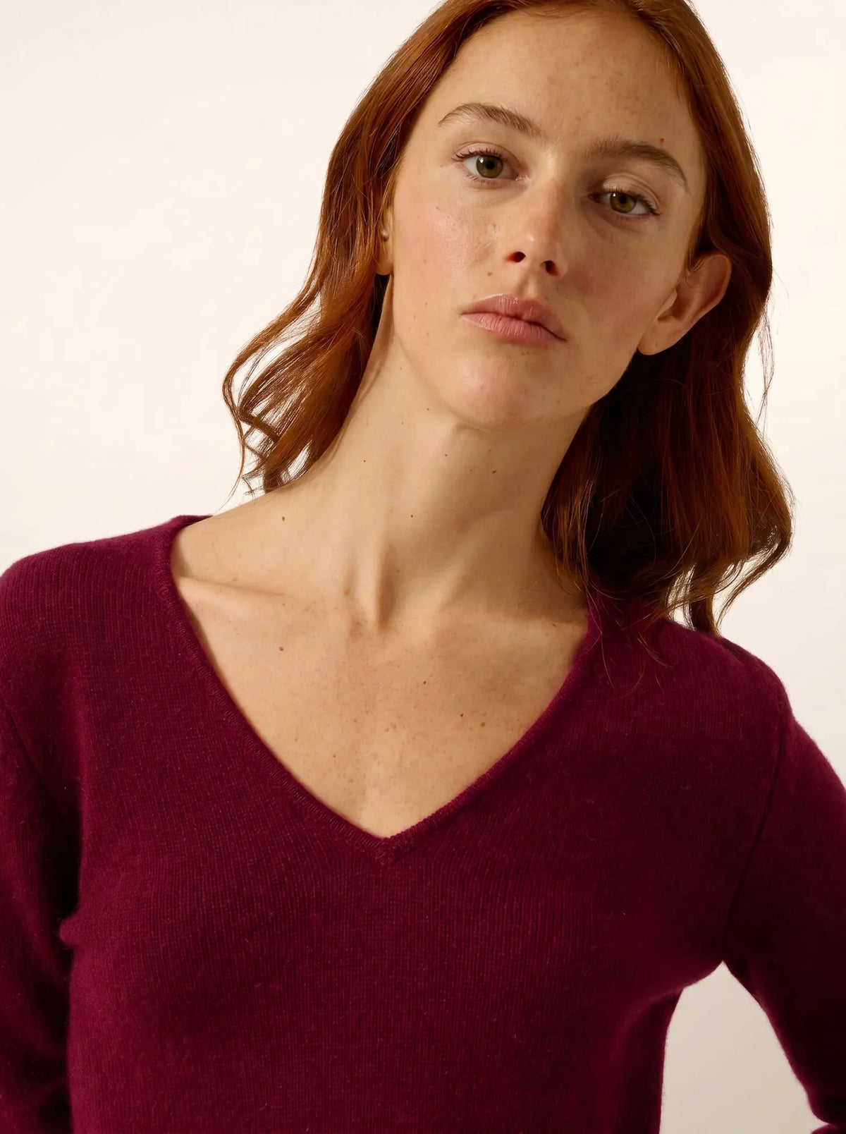 ABBY Pull Col V 4 Fils Bordeaux
