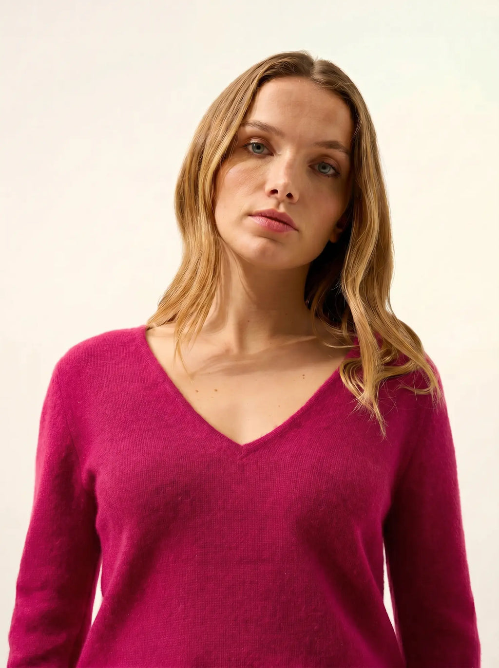 ABBY Pull Col V 4 Fils Fuchsia