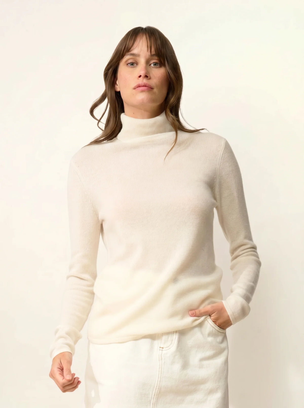 AVA Sweater Turtleneck Ivory