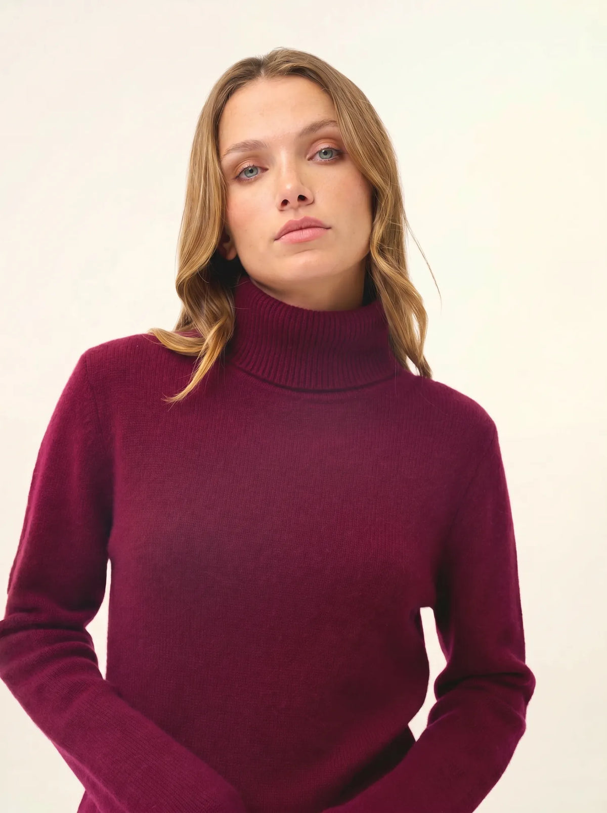 MATT Pull Col Roulé 4 Fils Bordeaux