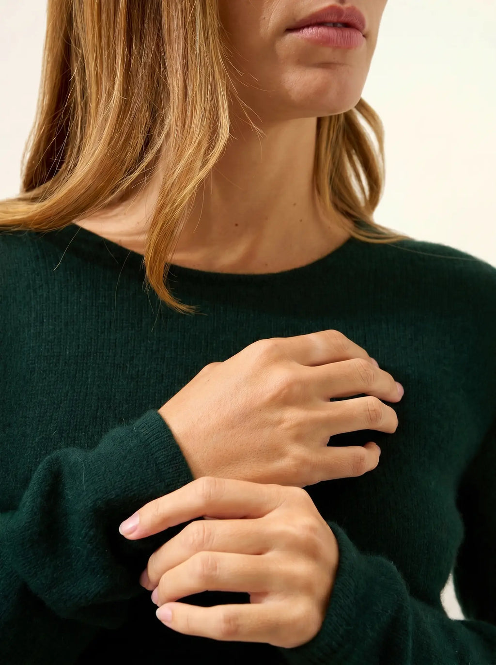 JOYCE Sweater Crew Neck 4 Ply Cypress