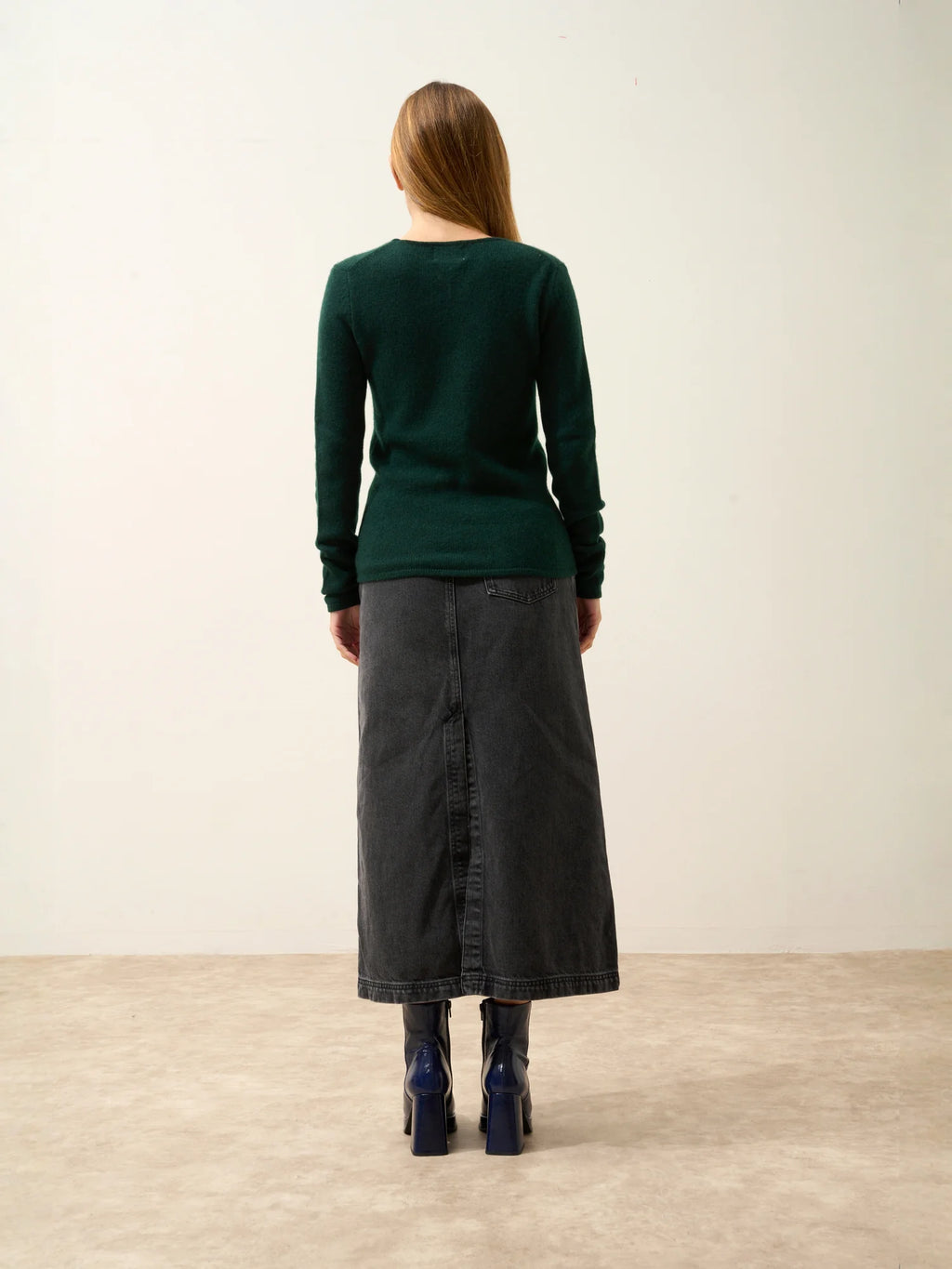 JOYCE Sweater Crew Neck 4 Ply Cypress