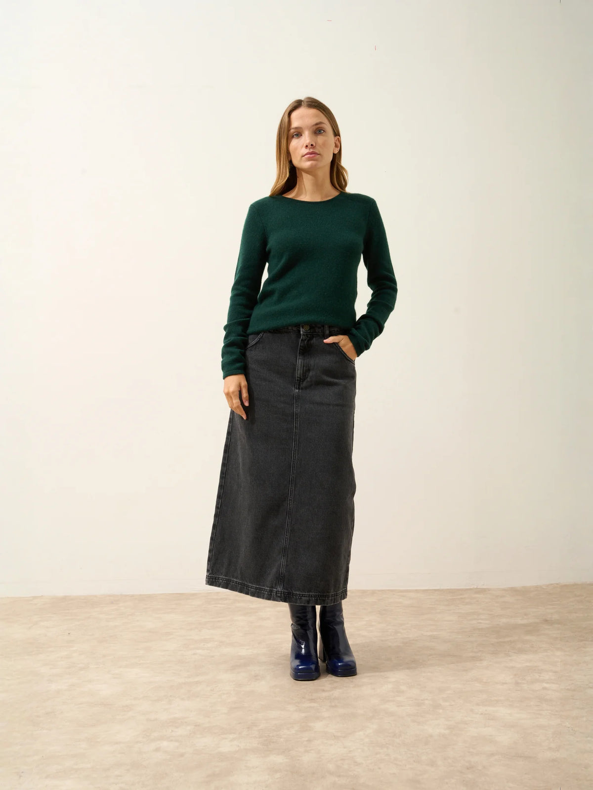 JOYCE Sweater Crew Neck 4 Ply Cypress