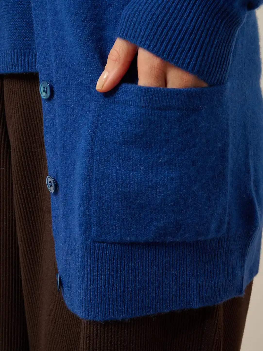TOMMIE Cardigan V-Neck Ultramarine