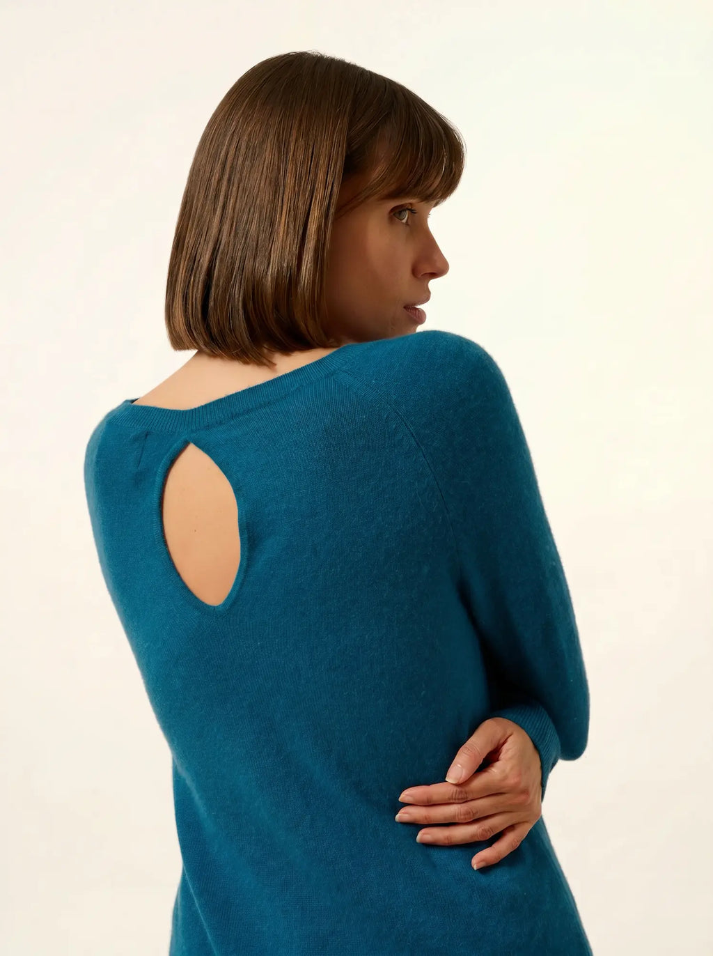 ABIGAILE Sweater Boat Neck Drop Back Peacock