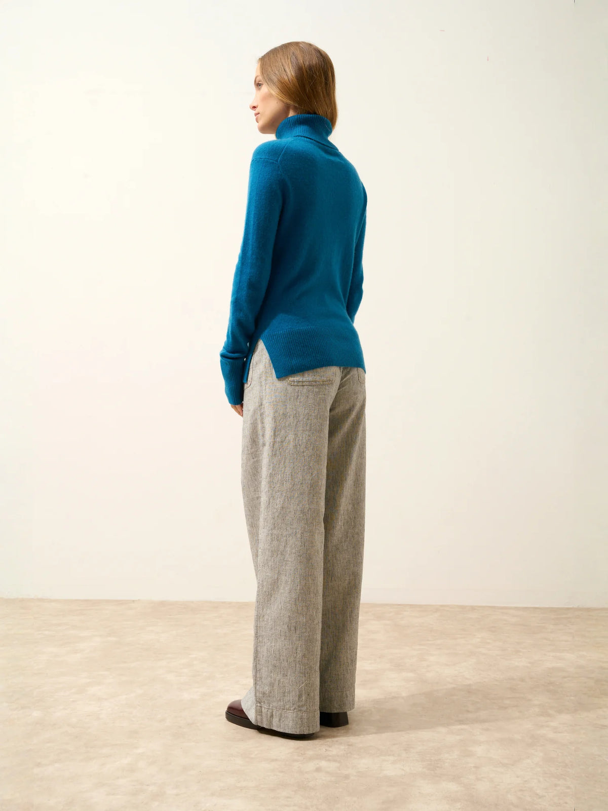 LEXIE Pull Col Roulé Paon
