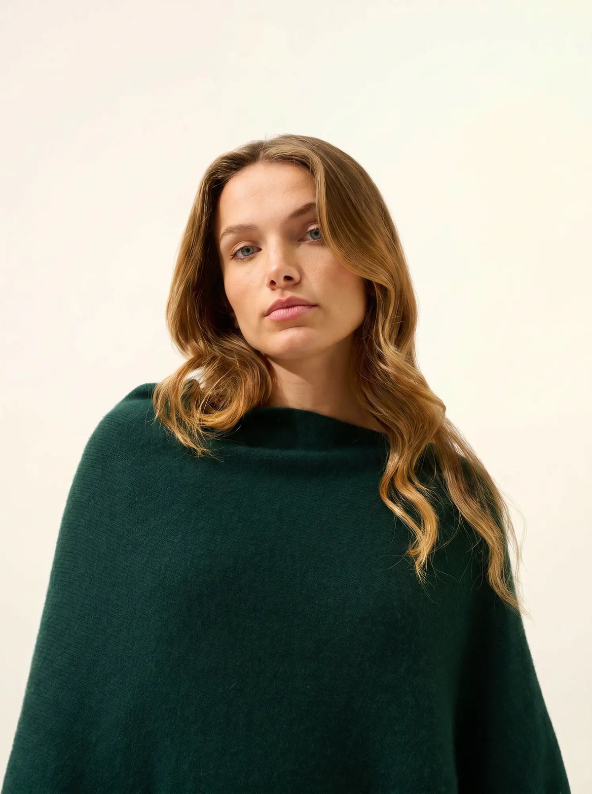 SALLY Poncho 4 Fils Cyprès