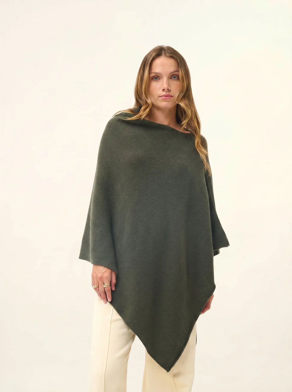 SALLY Poncho 4-fädig Khaki