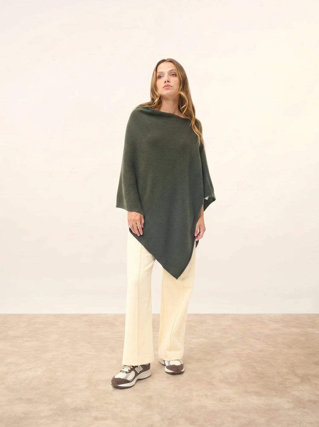 SALLY Poncho 4-fädig Khaki