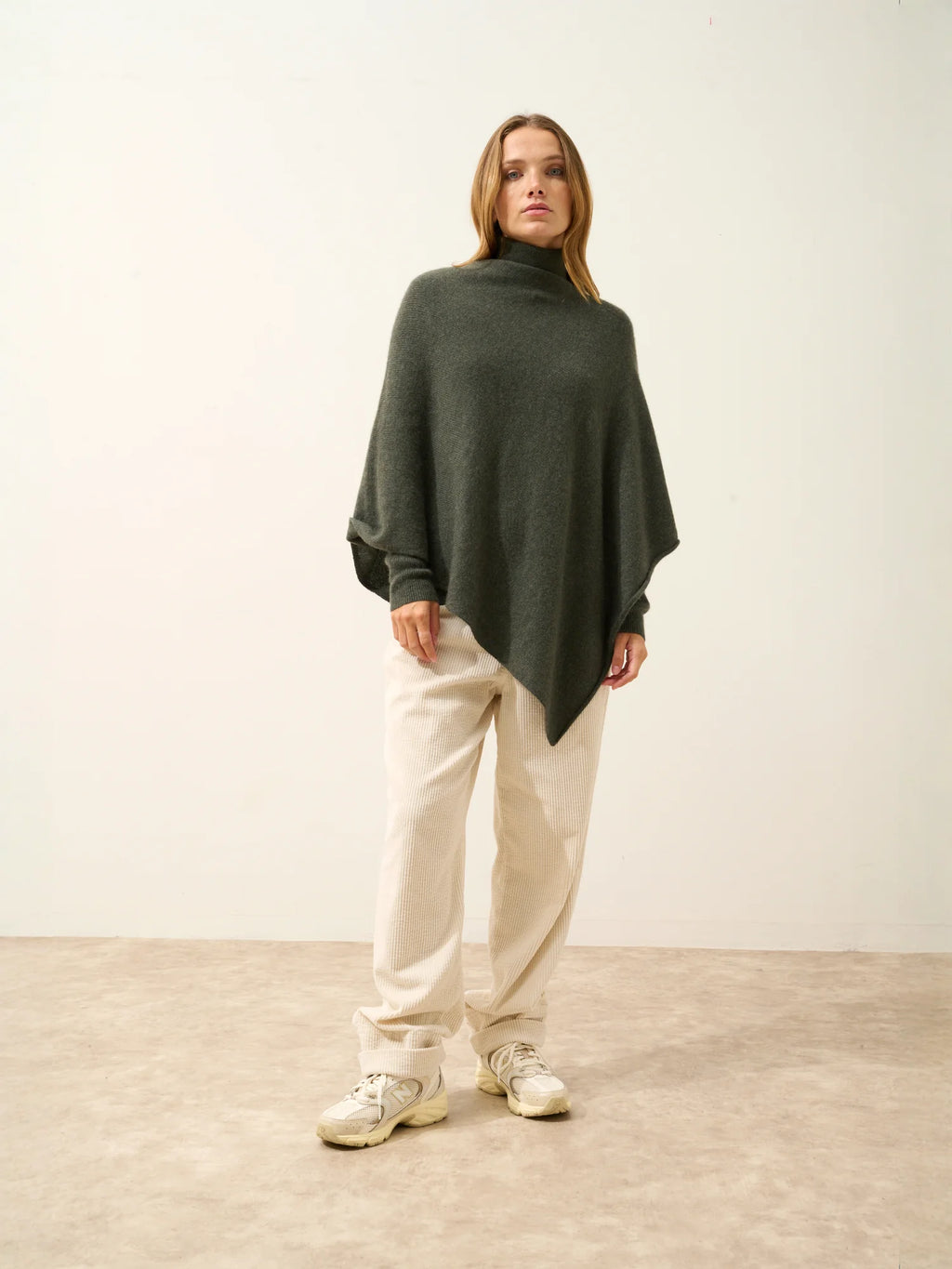 SALLY Poncho 4 Fils Kaki Chiné