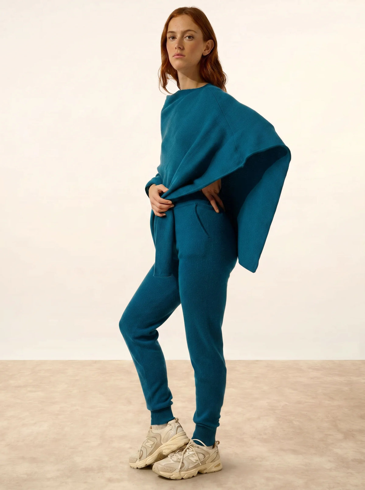 SALLY Poncho 4 Fils Paon
