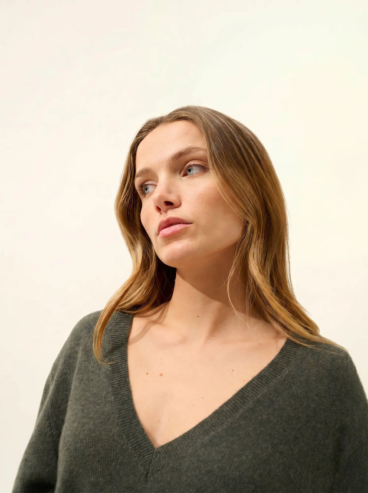 OPAL Sweater V-Neck Front and Back Heather Khaki