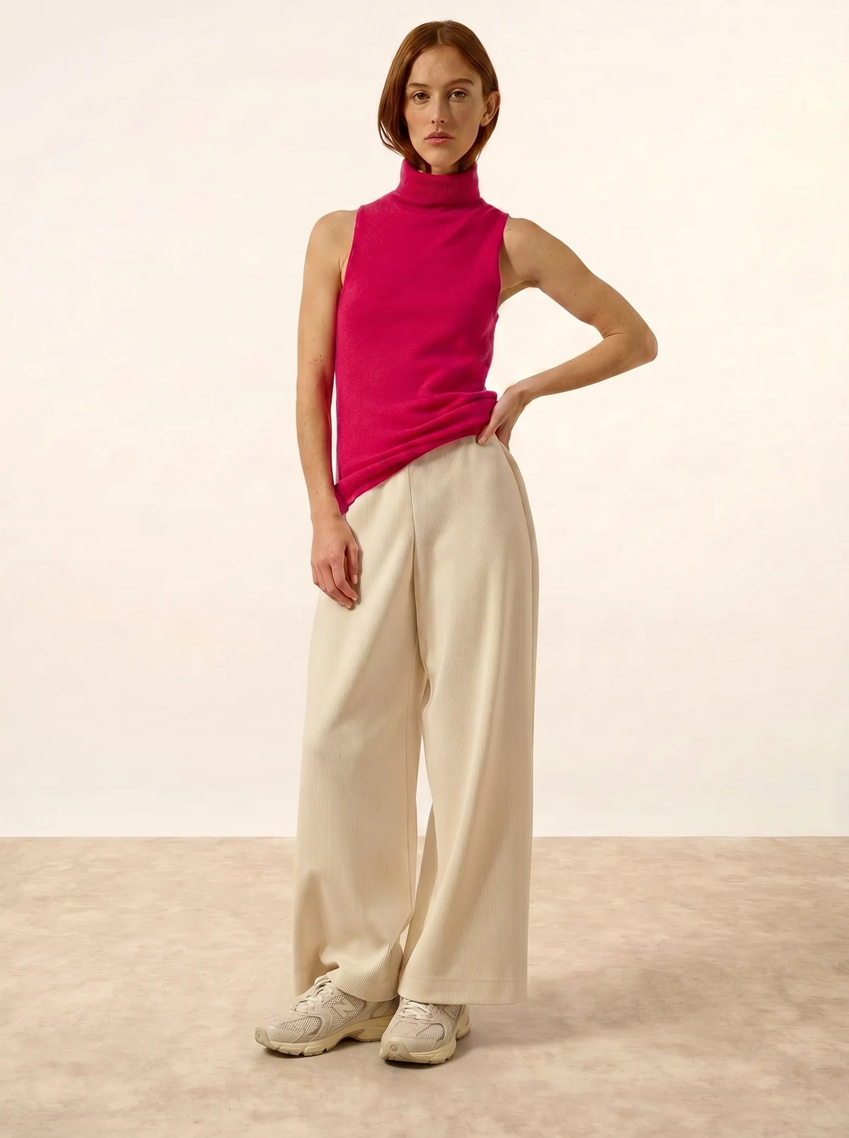 VIOLET Pull Col Roulé sans Manches Fuchsia