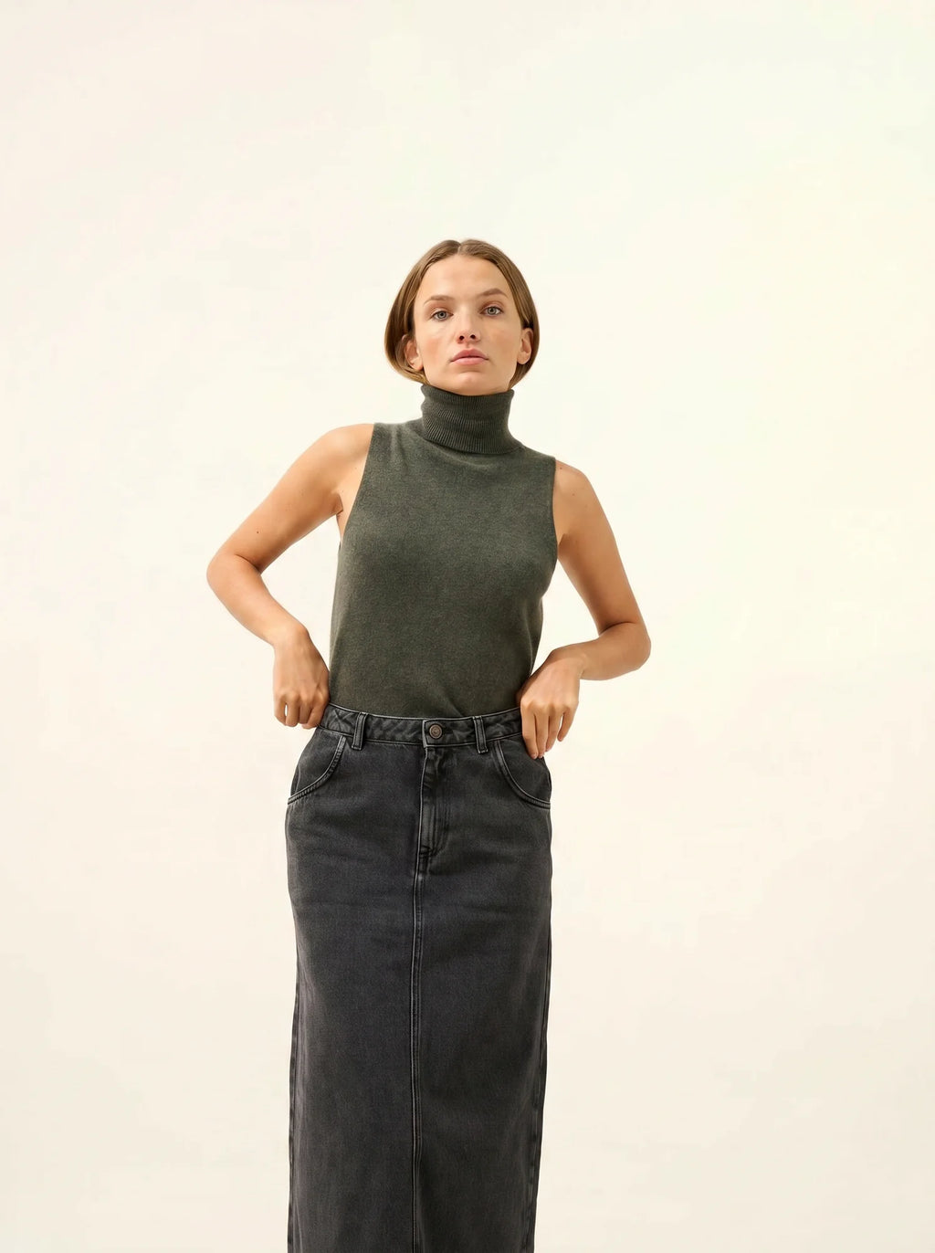 VIOLET Pull Col Roulé sans Manches Kaki Chiné
