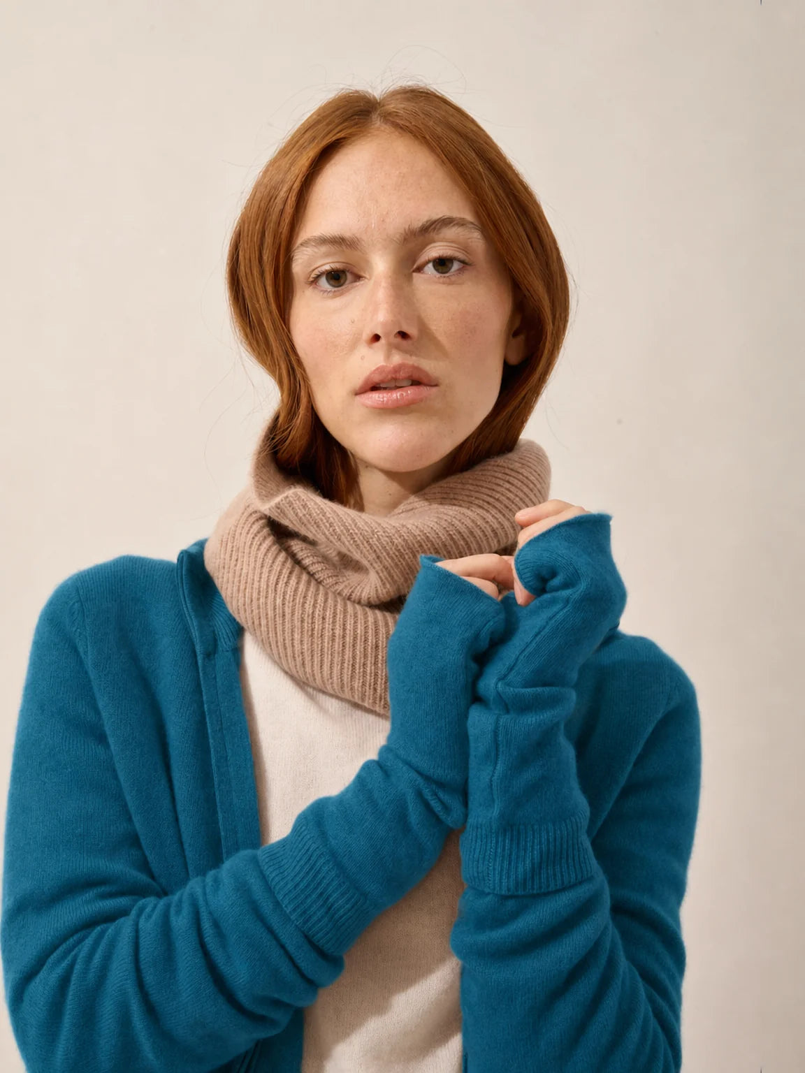ZOE Fingerless Gloves Peacock
