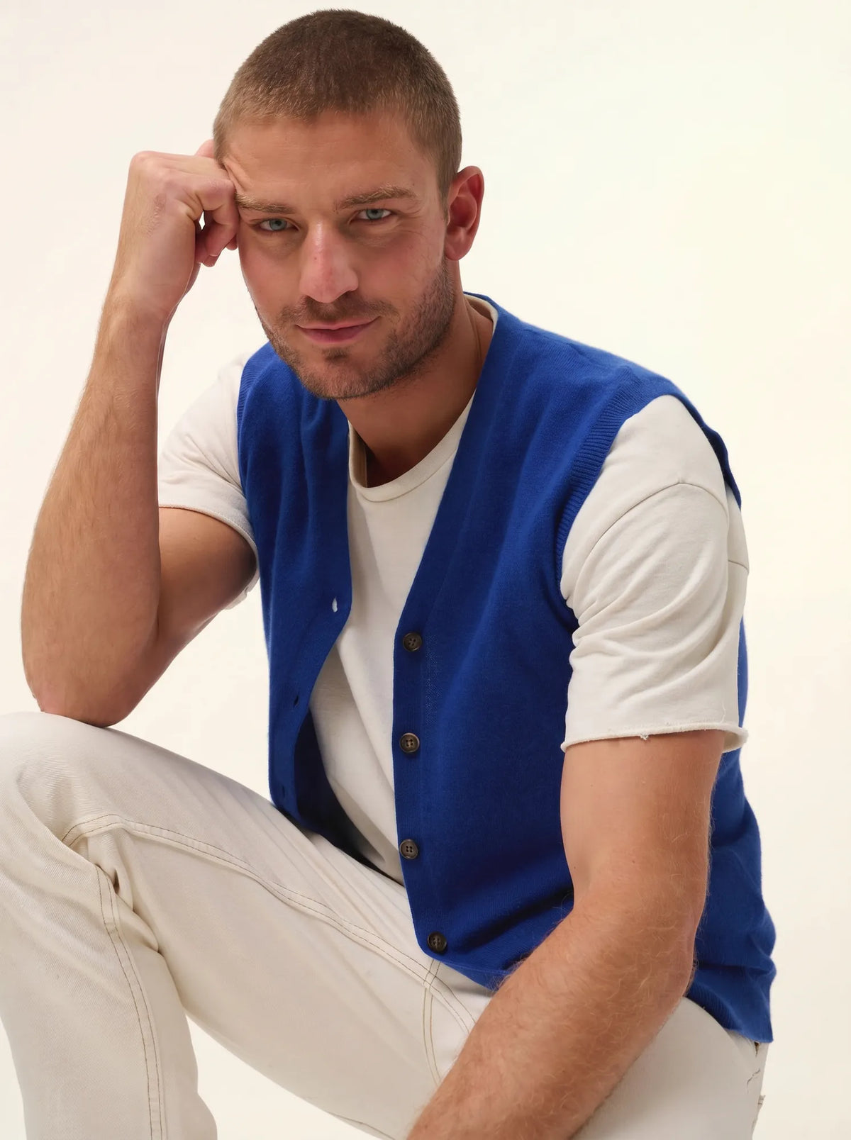 LANA Cardigan V-Neck Sleeveless Ultramarine