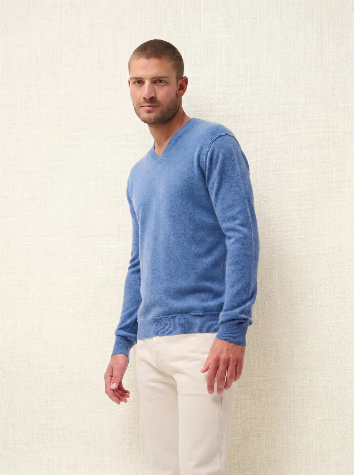 TOM Pull Col V Bleu Denim